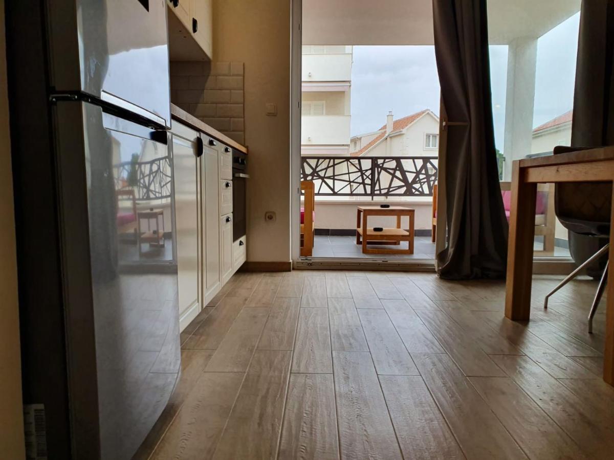 L & L Apartmani بول المظهر الخارجي الصورة